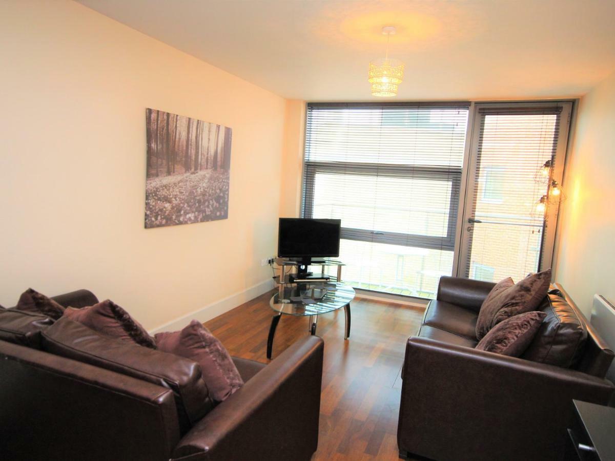 Alexander Apartments Lime Square *