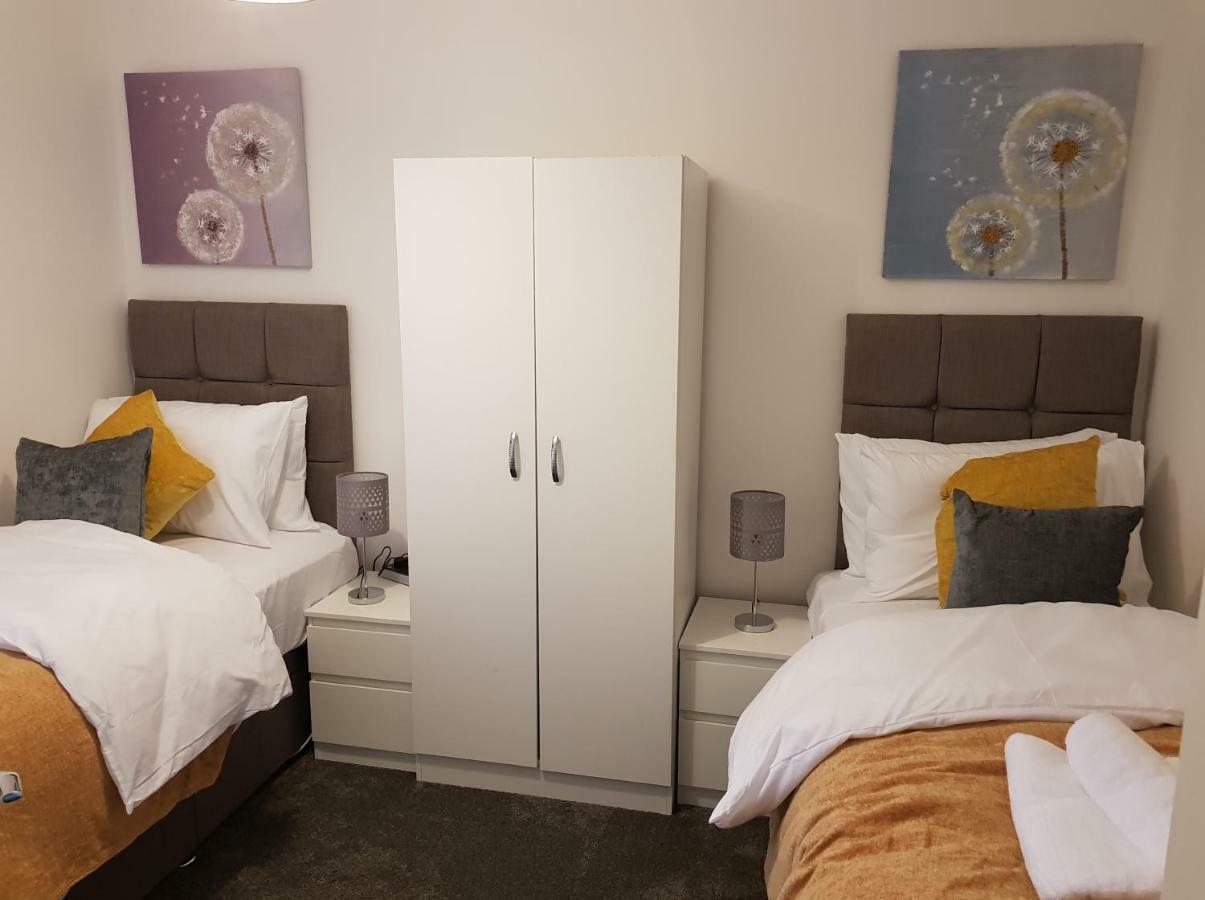 Milton House: 3-bed With Free Wi-fi And Parking In * Newcastle upon Tyne