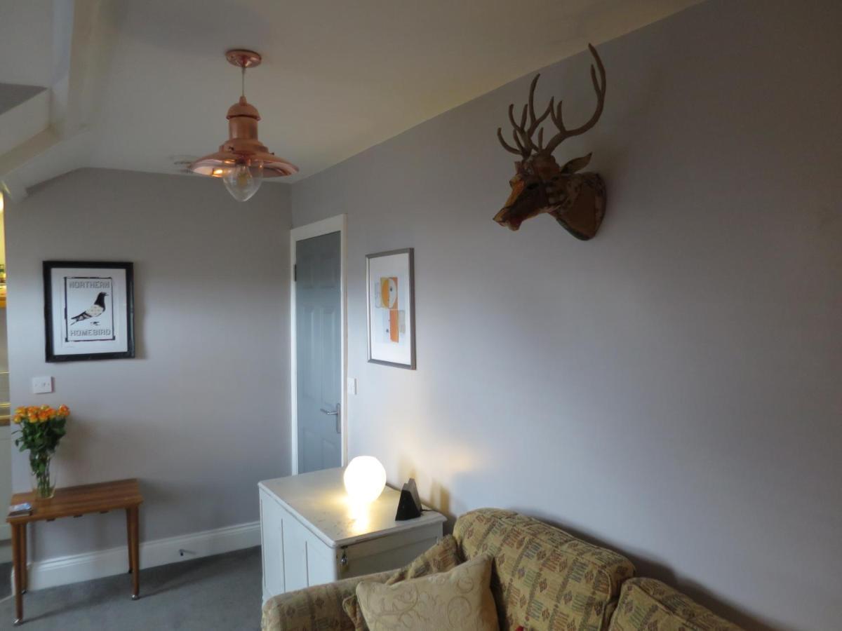 Parkside Apartment *