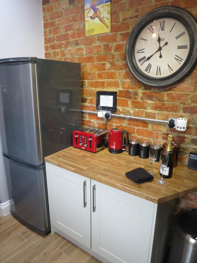Parkside Apartment *