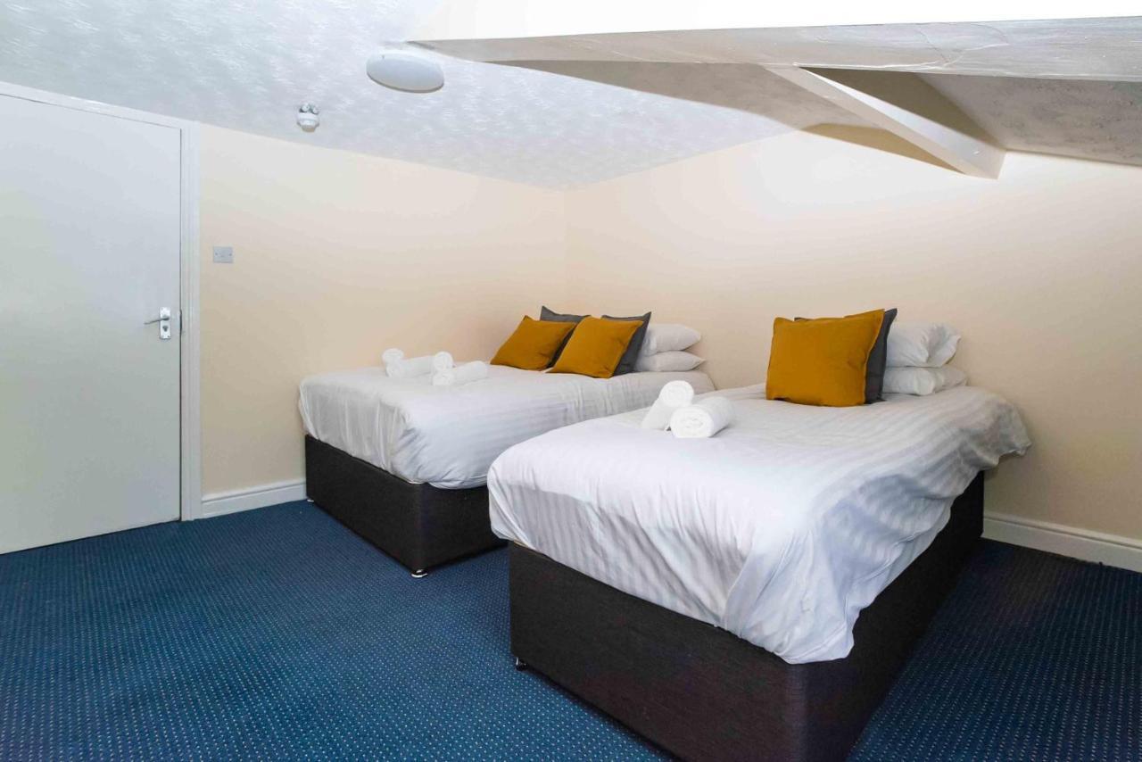 4/5 Bedroom Superior Apt *