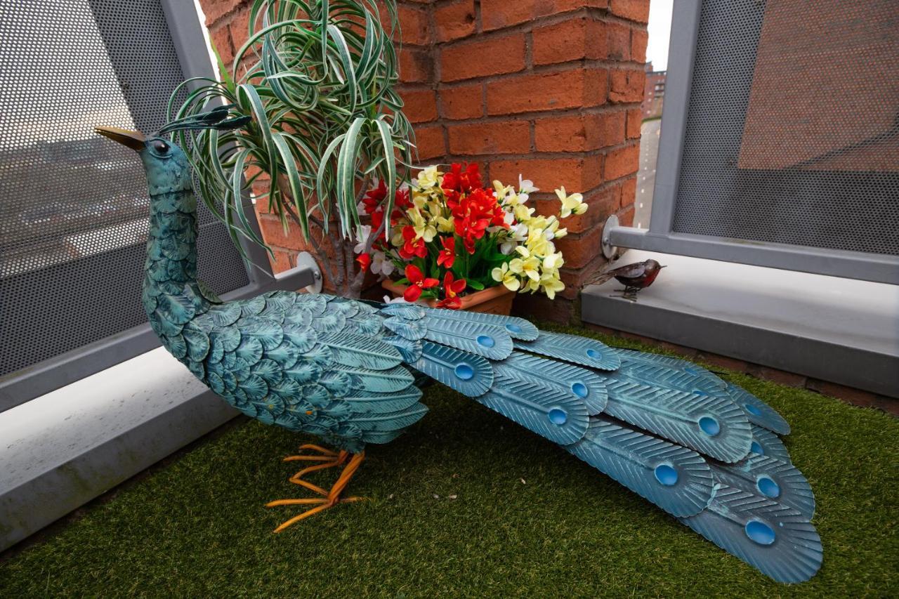 Beautiful Duplex Penthouse - Roof Garden, Views, Parking