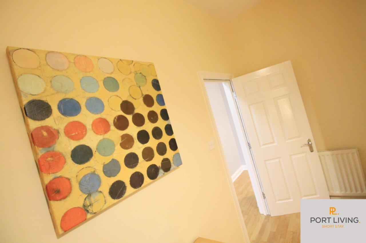 Apartment ---port Living--- - Jesmond - Apartment- 3 Beds - 3 Baths - 1-6 Guests Newcastle upon Tyne