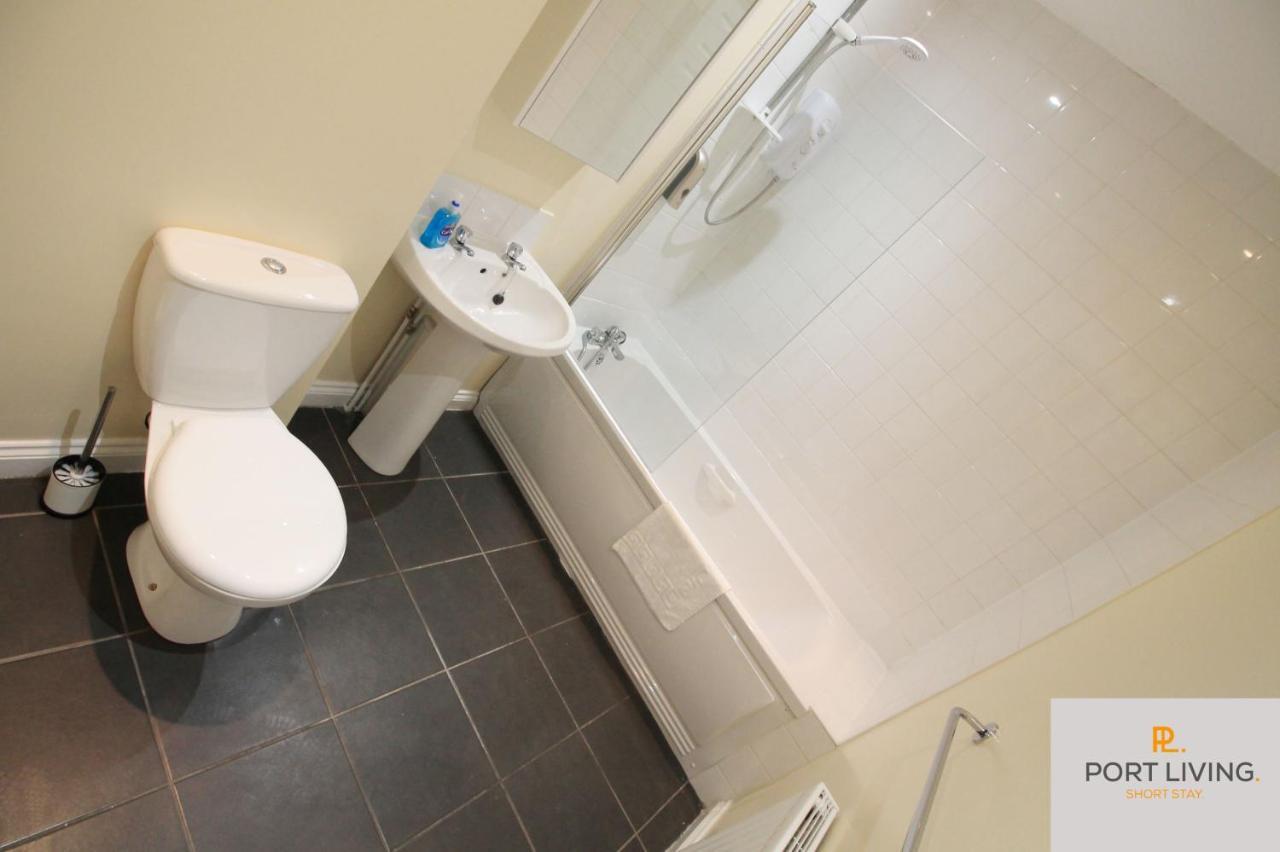 Apartment ---port Living--- - Jesmond - Apartment- 3 Beds - 3 Baths - 1-6 Guests Newcastle upon Tyne