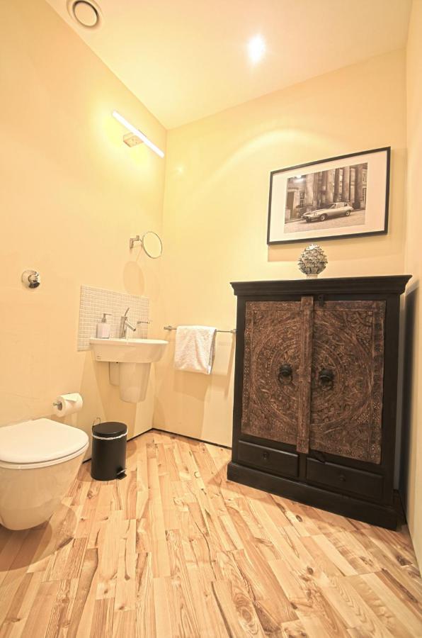 Apartment 93a Grey Street Newcastle upon Tyne