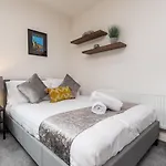 Oakstays Westgate Gem