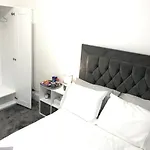 Kingsley Gardens Guest House