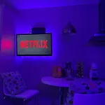 Hnfc Stays - Modern Central Studio With Gym, Parking & Home Cinema