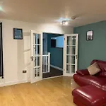Urban Hub Retreat