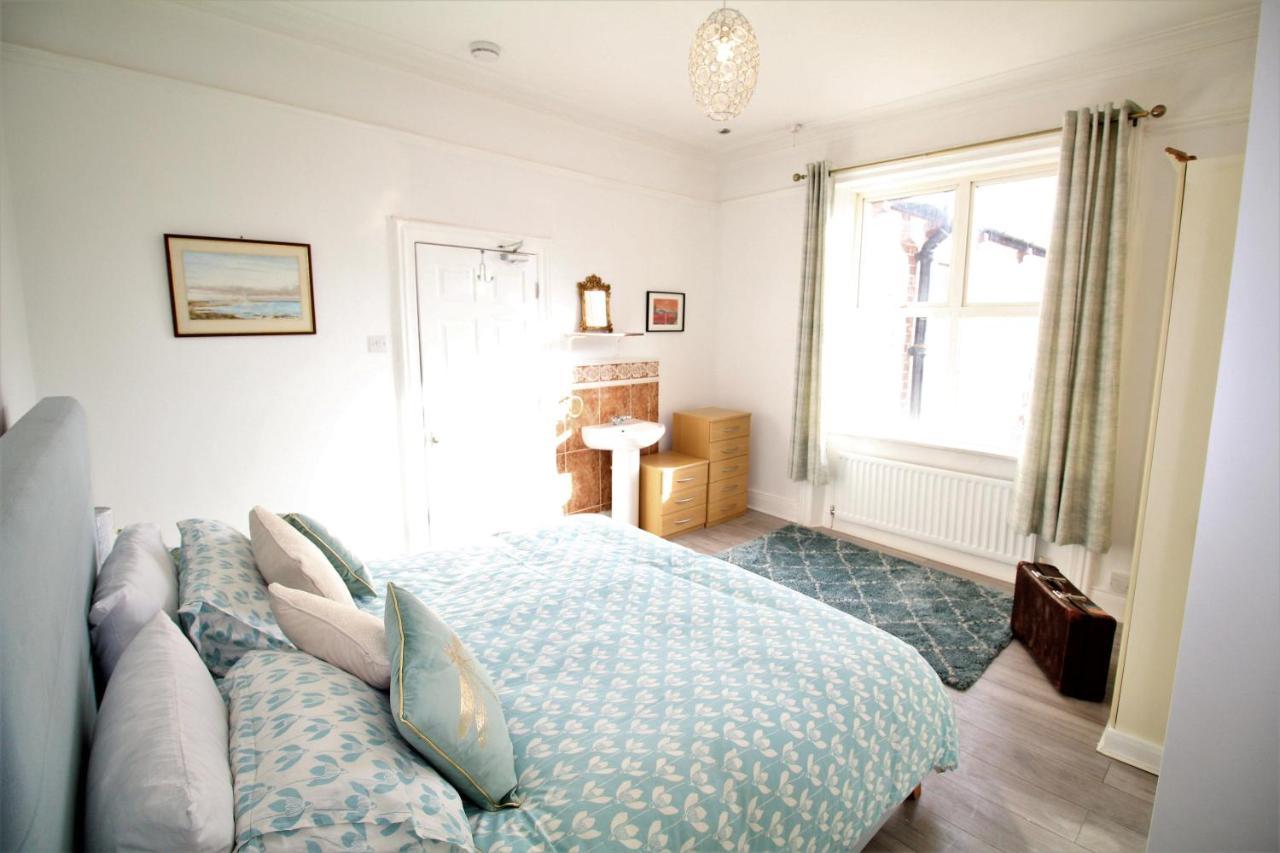 Heaton Haven: Spacious Period With Modern Comforts