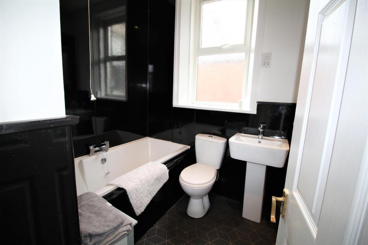 Holiday home Heaton Haven: Spacious Period With Modern Comforts *
