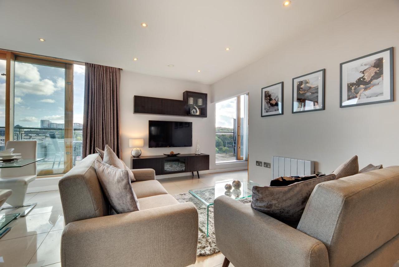 Amazing City Centre Penthouse With Private Roof Terrace Apartment Newcastle upon Tyne