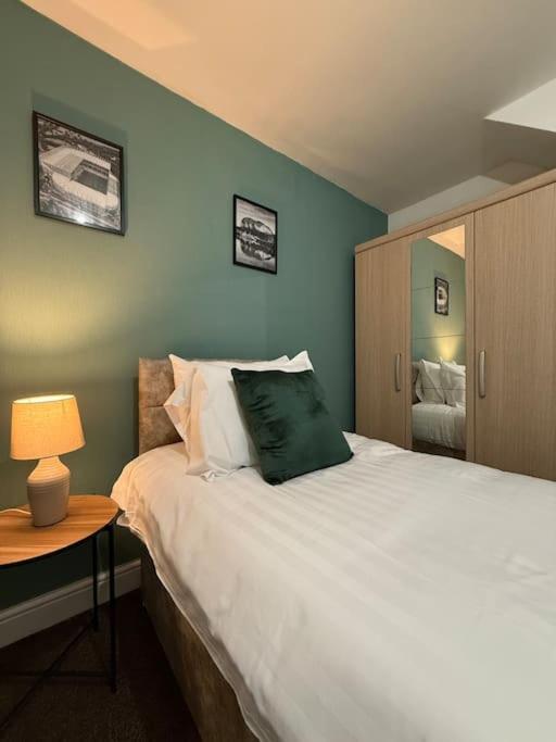 Urban Hub Retreat Apartment