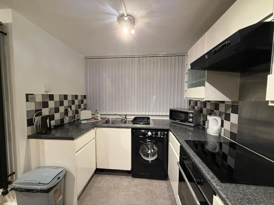 Urban Hub Retreat Apartment Newcastle upon Tyne