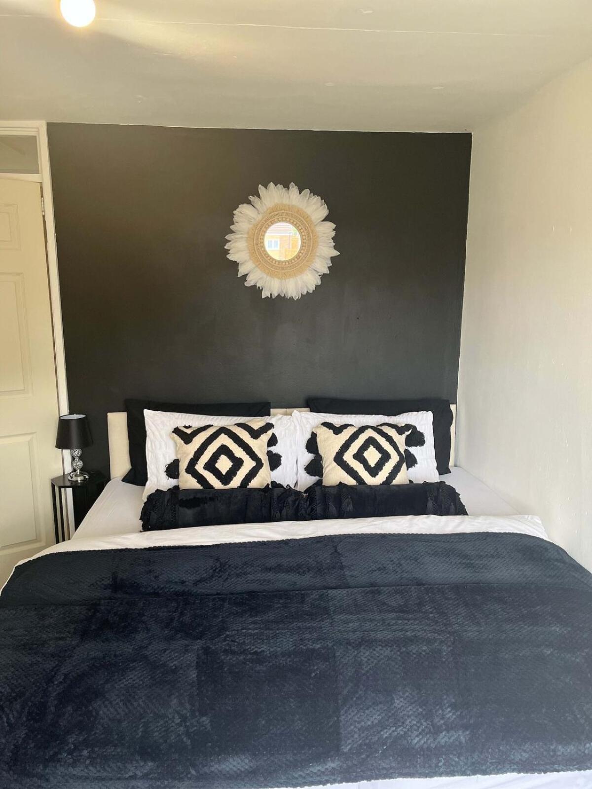 Stylish 2br - - Centre & St - Parking Apartment Newcastle upon Tyne