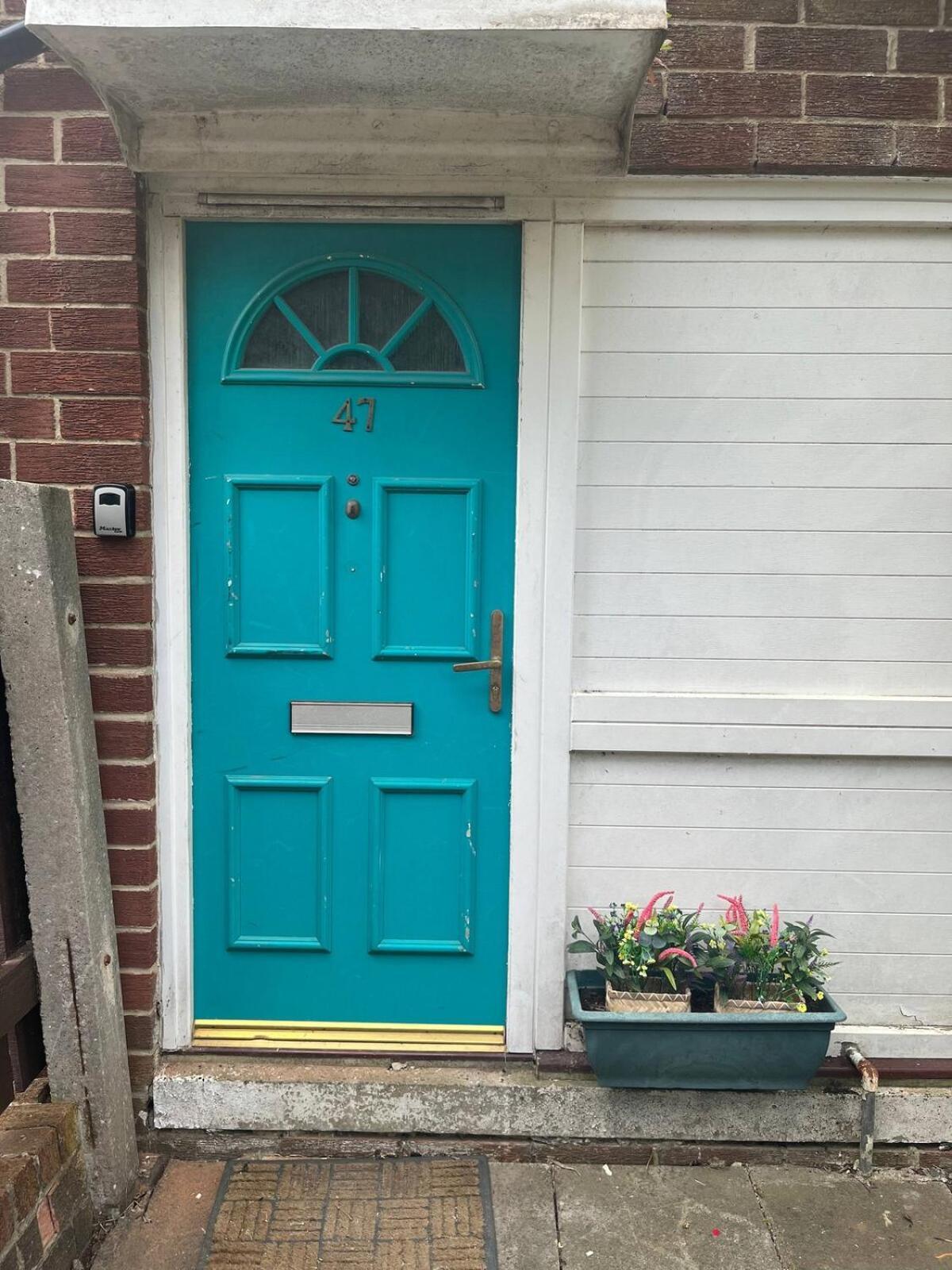 Stylish 2br - - Centre & St - Parking *