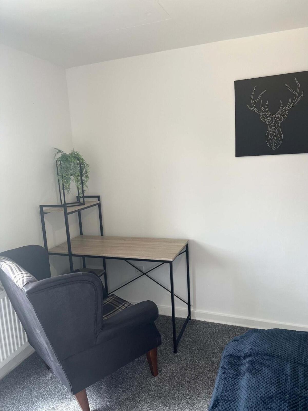 Stylish 2br - - Centre & St - Parking