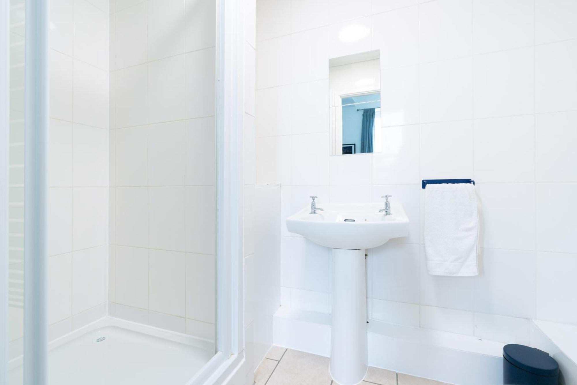 Hotel Citysteps West 3*